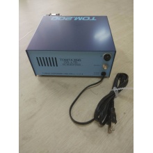 日本Tomix TOM-200蠕动式瞬干胶专用点胶机